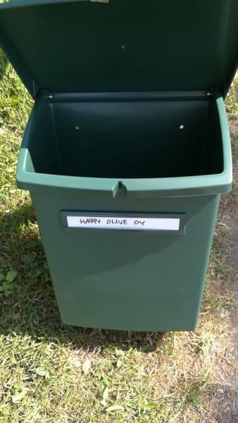 Små dyrkeres friske olivenolie kommer fra tidlig høst (Early Harvest)