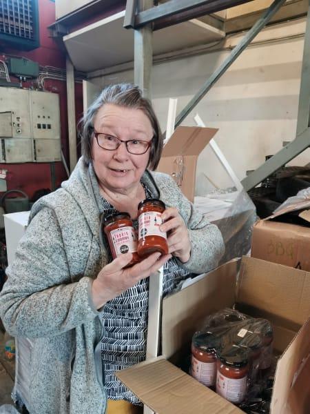 Små dyrkeres friske olivenolie kommer fra tidlig høst (Early Harvest)