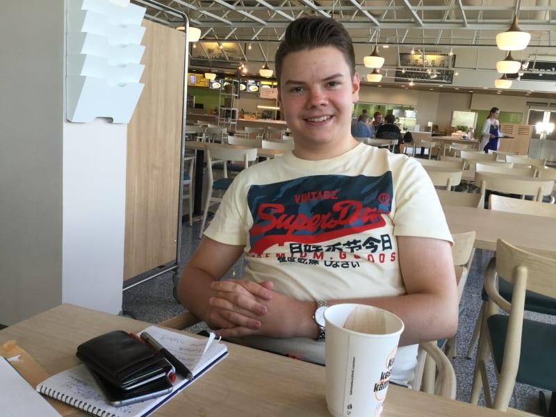 Små dyrkeres friske olivenolie kommer fra tidlig høst (Early Harvest)